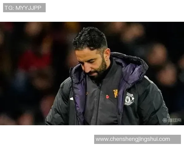 巴黎对曼联直播詹俊解说精彩瞬间回顾与分析