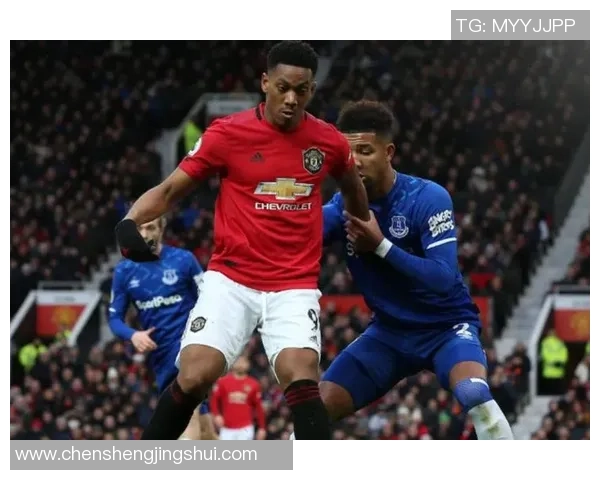 曼联与埃弗顿激战正酣赛果揭晓引发球迷热议